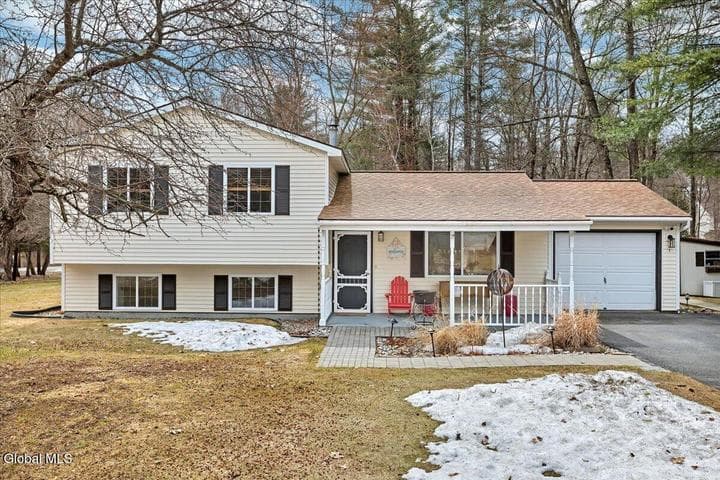 63 Rainbow Trail, Queensbury, NY, photo 1