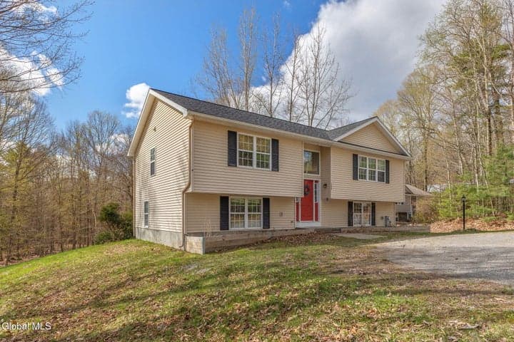 164 N Greenfield Road, Greenfield, NY, photo 2
