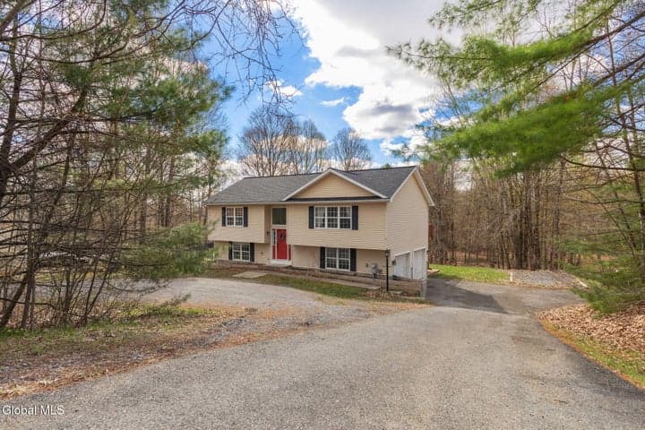 164 N Greenfield Road, Greenfield, NY, photo 5