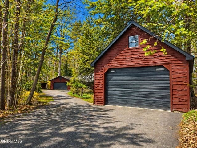 183 Goode Street, Ballston, NY, photo 2
