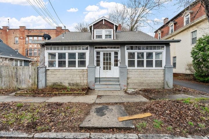 14 103rd Street, Troy, NY, photo 1