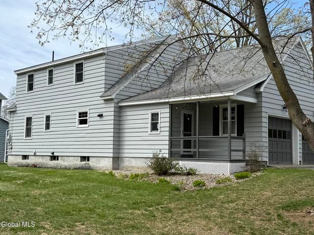 24 Kelly Avenue, Hudson Falls, NY, photo 3