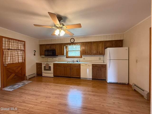 24 Kelly Avenue, Hudson Falls, NY, photo 5