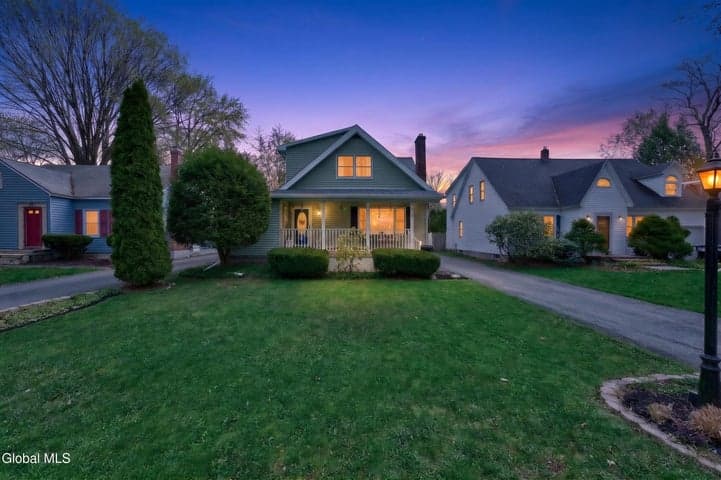 1528 Myron Street, Niskayuna, NY, photo 2