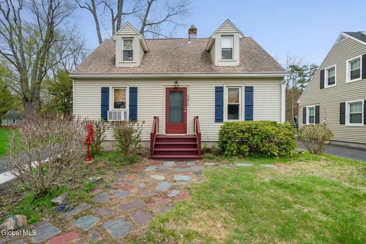 171 Central Avenue, Troy, NY, photo 3