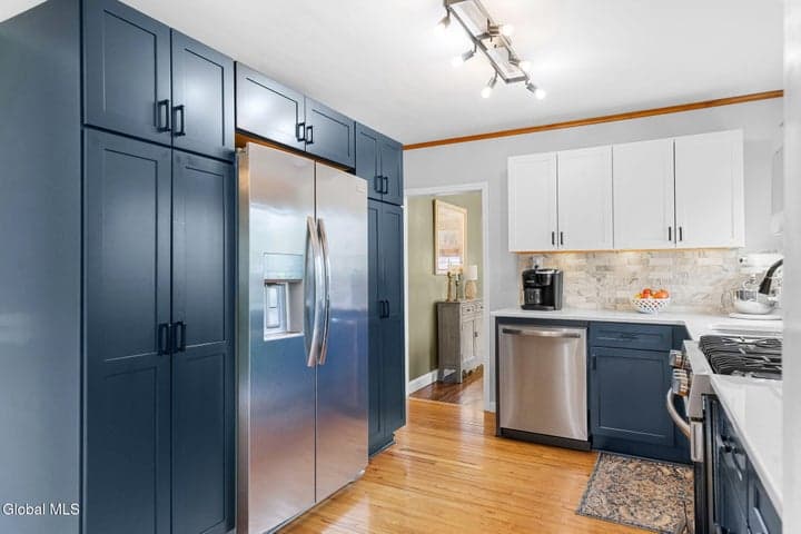 171 Central Avenue, Troy, NY, photo 5