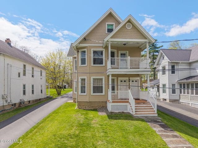 28 Pleasant Street, Voorheesville, NY, photo 1