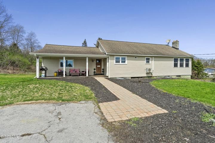 228 County road 69, Saratoga, NY, photo 1