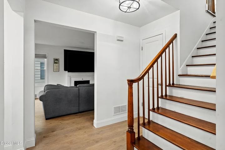 1575 Dean Street, Niskayuna, NY, photo 4