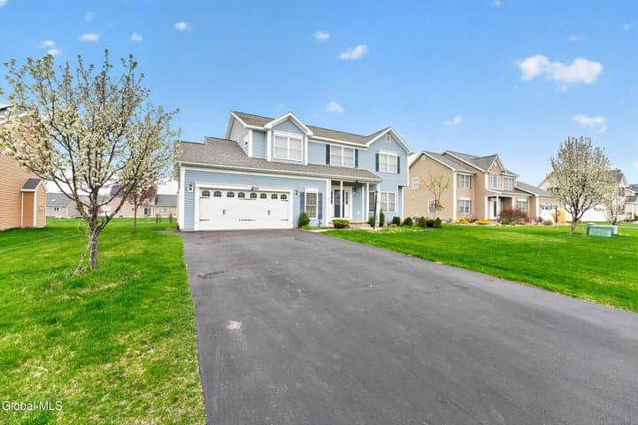 1108 Sheldon Drive, Guilderland, NY, photo 3
