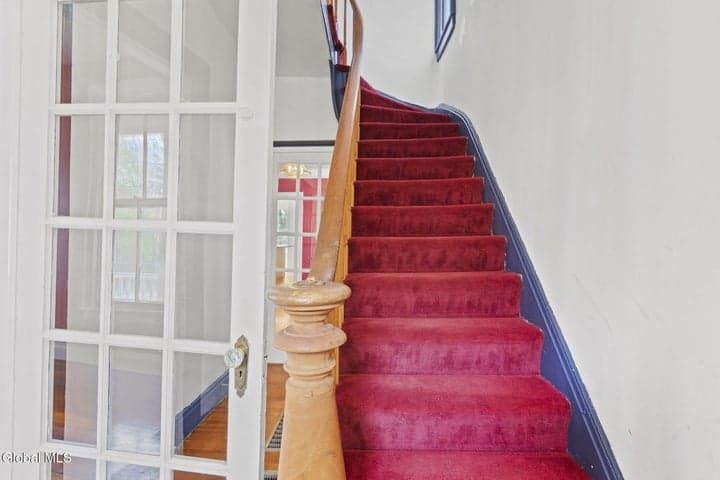 21 Lansing Avenue, Troy, NY, photo 5