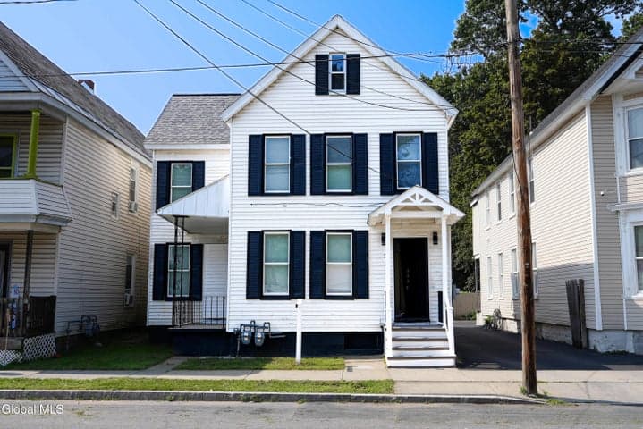 21 Grove Place, Schenectady, NY, photo 1
