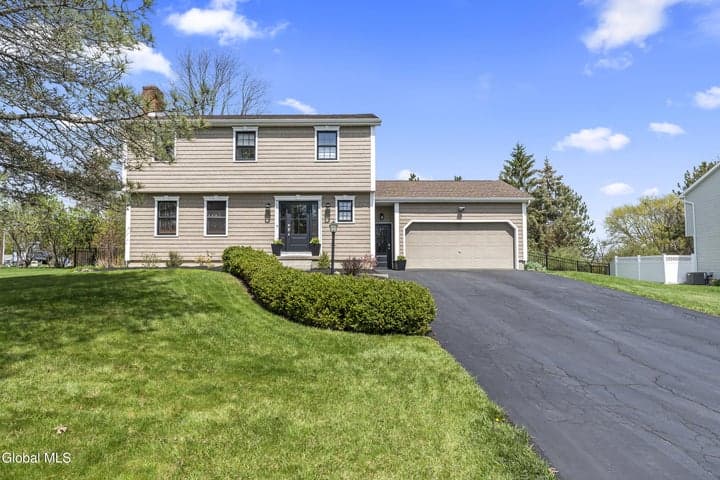 3 Cephalonia Drive, Niskayuna, NY, photo 1