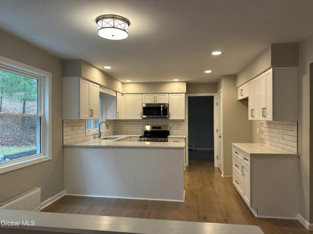 116 Werking Road, East Greenbush, NY, photo 5