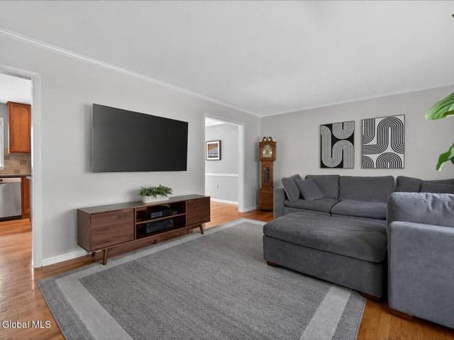 34 Guilder Place, Clifton Park, NY, photo 5