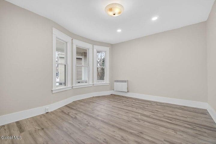 41 Mereline Avenue, Albany, NY, photo 5