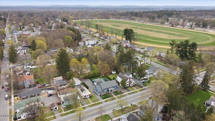 214 East Avenue, Saratoga Springs, NY, photo 2