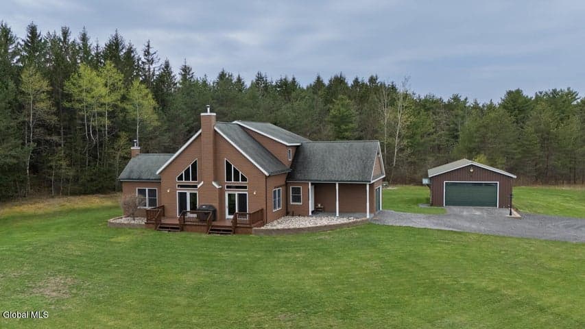 4 Debbie Drive, Altamont, NY, photo 4