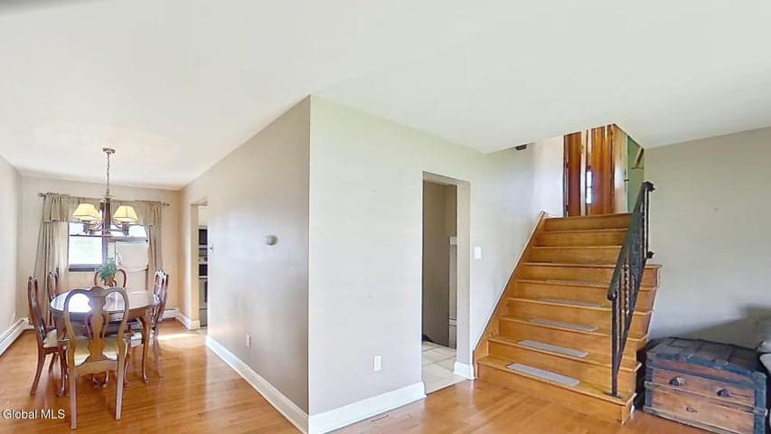 6 St Thomas Lane, Colonie, NY, photo 4