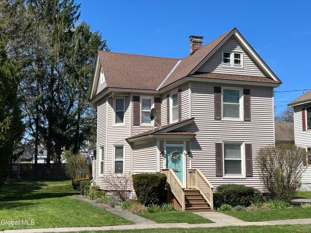 83 Kingsboro Avenue, Gloversville, NY, photo 1