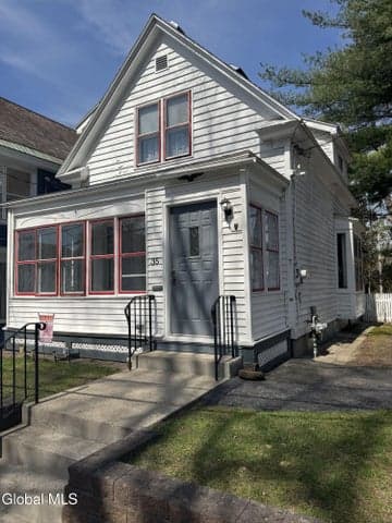 35 Cornell Street, Schenectady, NY, photo 2