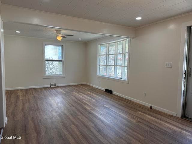 74 Park Street, Gloversville, NY, photo 4