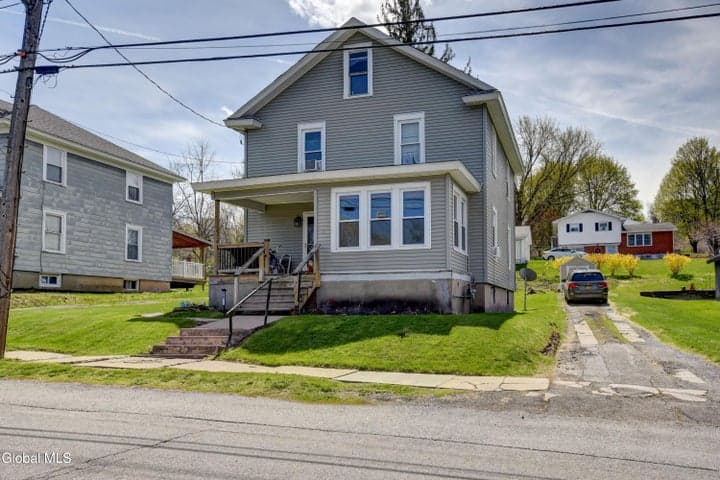 29 Highland Place, Canajoharie, NY, photo 2