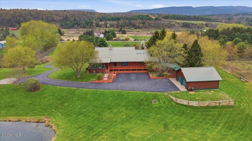 425 Bullock Road, Slingerlands, NY, photo 1