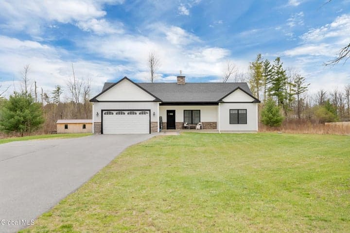 78 Casey Road, Kingsbury, NY, photo 1