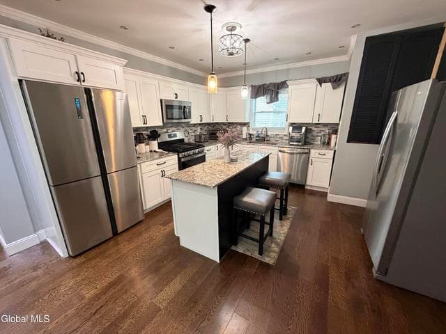 1025 Hegeman Street, Schenectady, NY, photo 2