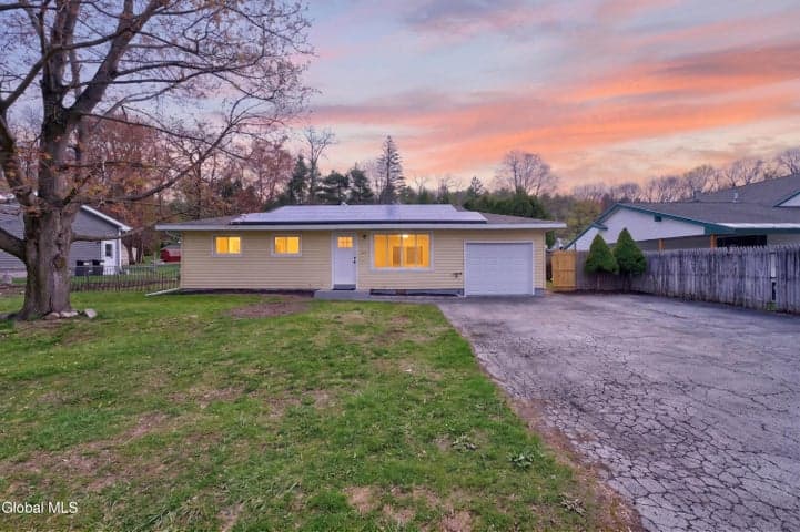 253 Vly Road, Colonie, NY, photo 2