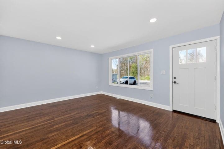 253 Vly Road, Colonie, NY, photo 4