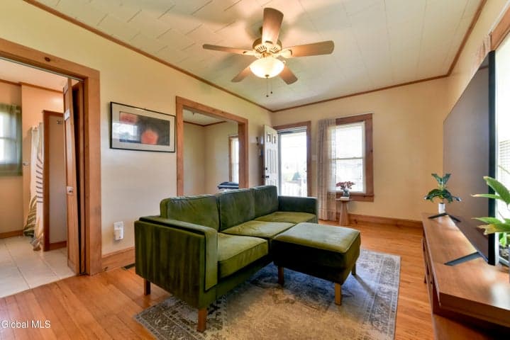 1929 Amsterdam Avenue, Rotterdam, NY, photo 5
