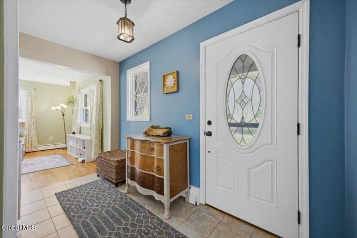 42 Shadow Wood Way, Clifton Park, NY, photo 2