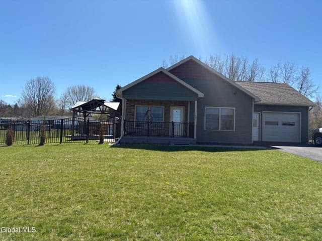 68 Slate Valley Drive, Granville, NY, photo 3