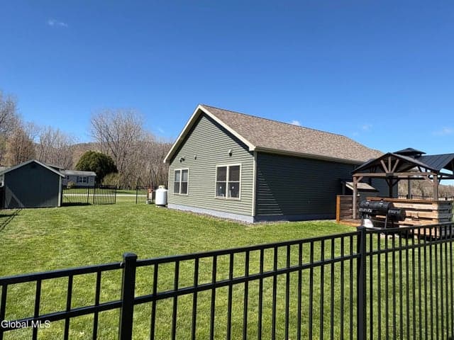68 Slate Valley Drive, Granville, NY, photo 5
