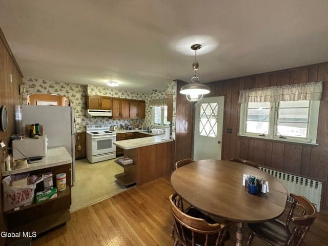 427 Ridge Road, Queensbury, NY, photo 4