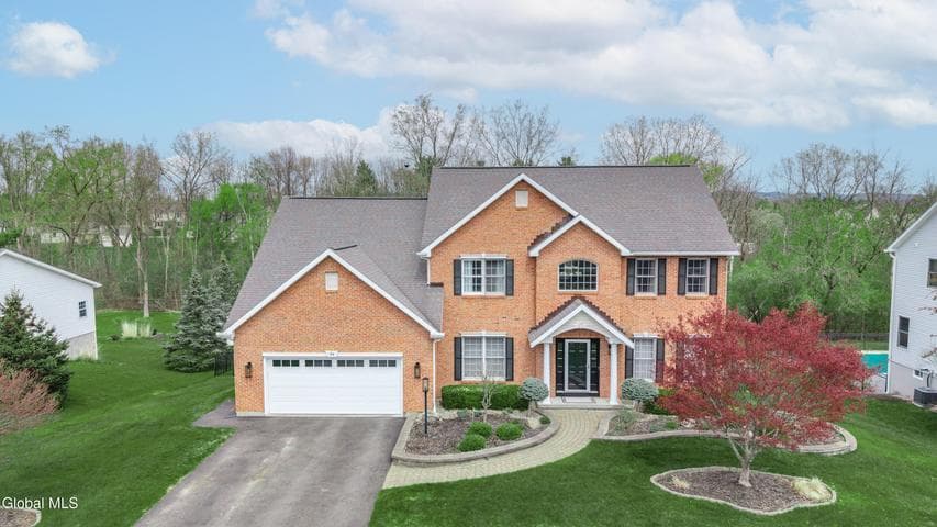 34 Marne Street, Colonie, NY, photo 1
