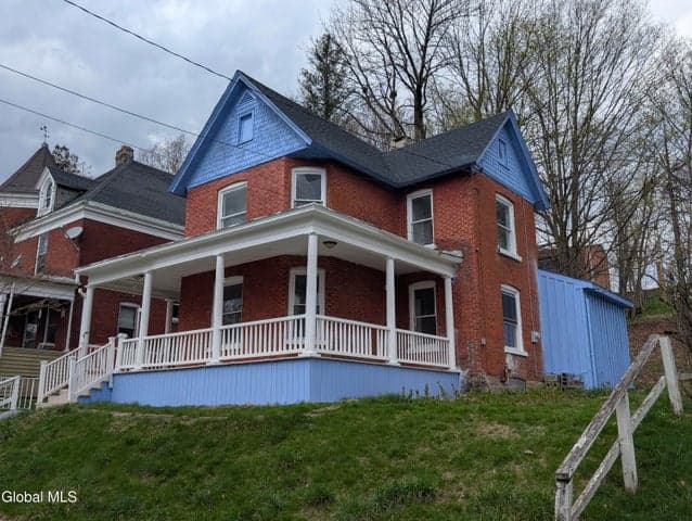 21 Monroe Street, St Johnsville, NY