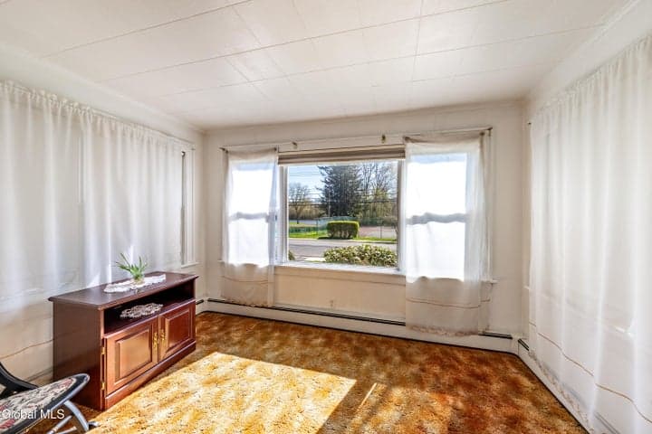 323 S Main Street, Mechanicville, NY, photo 5