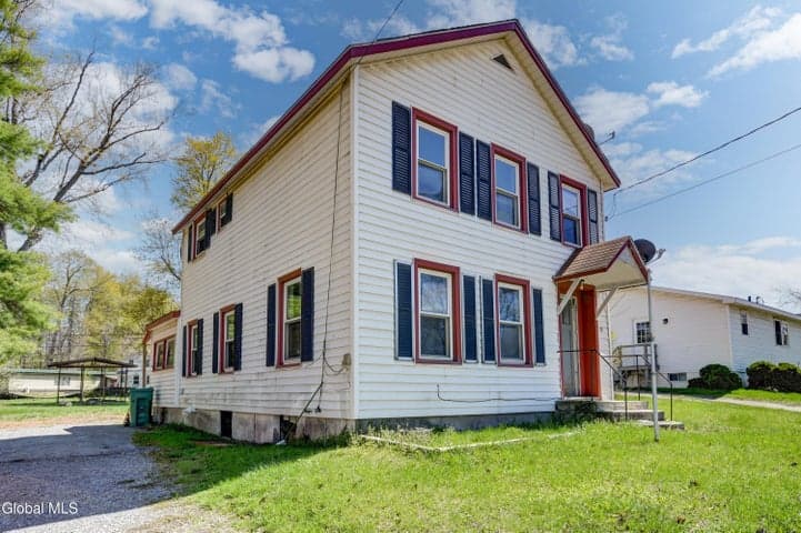 18 W Main Street, Nelliston, NY, photo 1