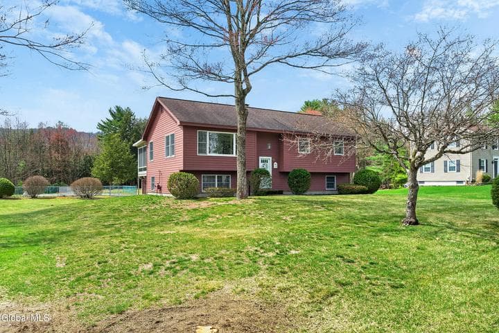 45 Laurel Lane, Queensbury, NY, photo 2