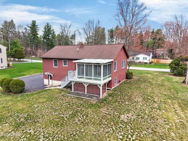 45 Laurel Lane, Queensbury, NY, photo 4