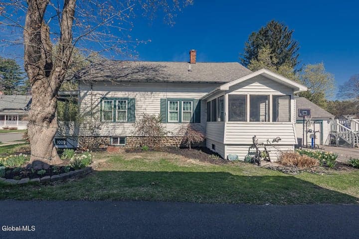 38 1st Avenue, Broadalbin, NY, photo 4