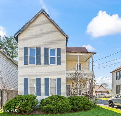 1066-1068 Hegeman Street, Schenectady, NY, photo 1