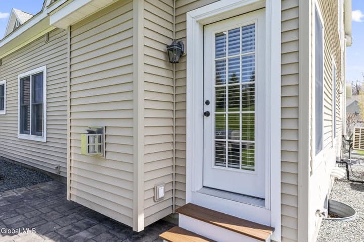 51 Averill Avenue, Averill Park, NY, photo 4
