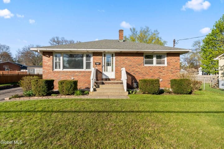 185 Exchange Street, Colonie, NY, photo 1