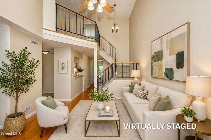 4 Justine Court, East Greenbush, NY, photo 5