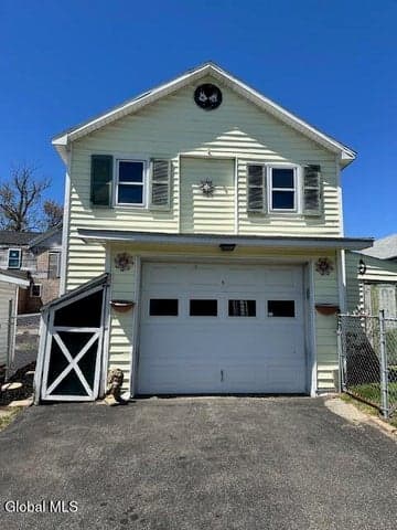 1719 6th Street, Rensselaer, NY, photo 3