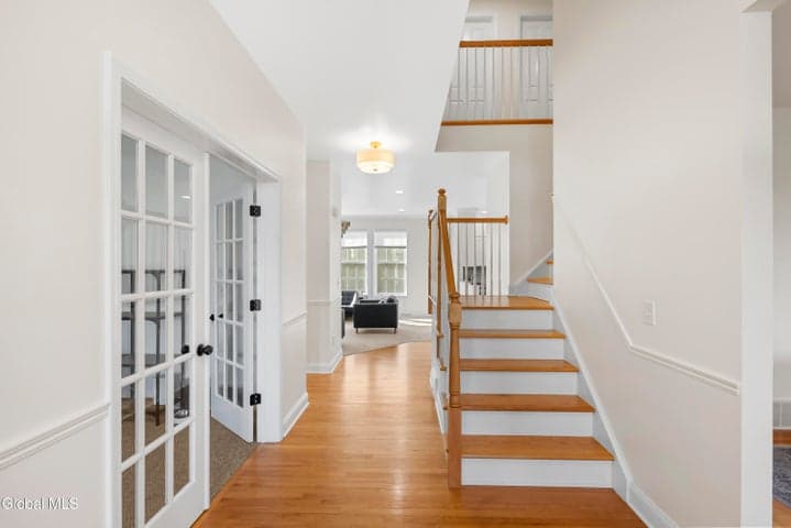 43 Chester Drive, Halfmoon, NY, photo 3
